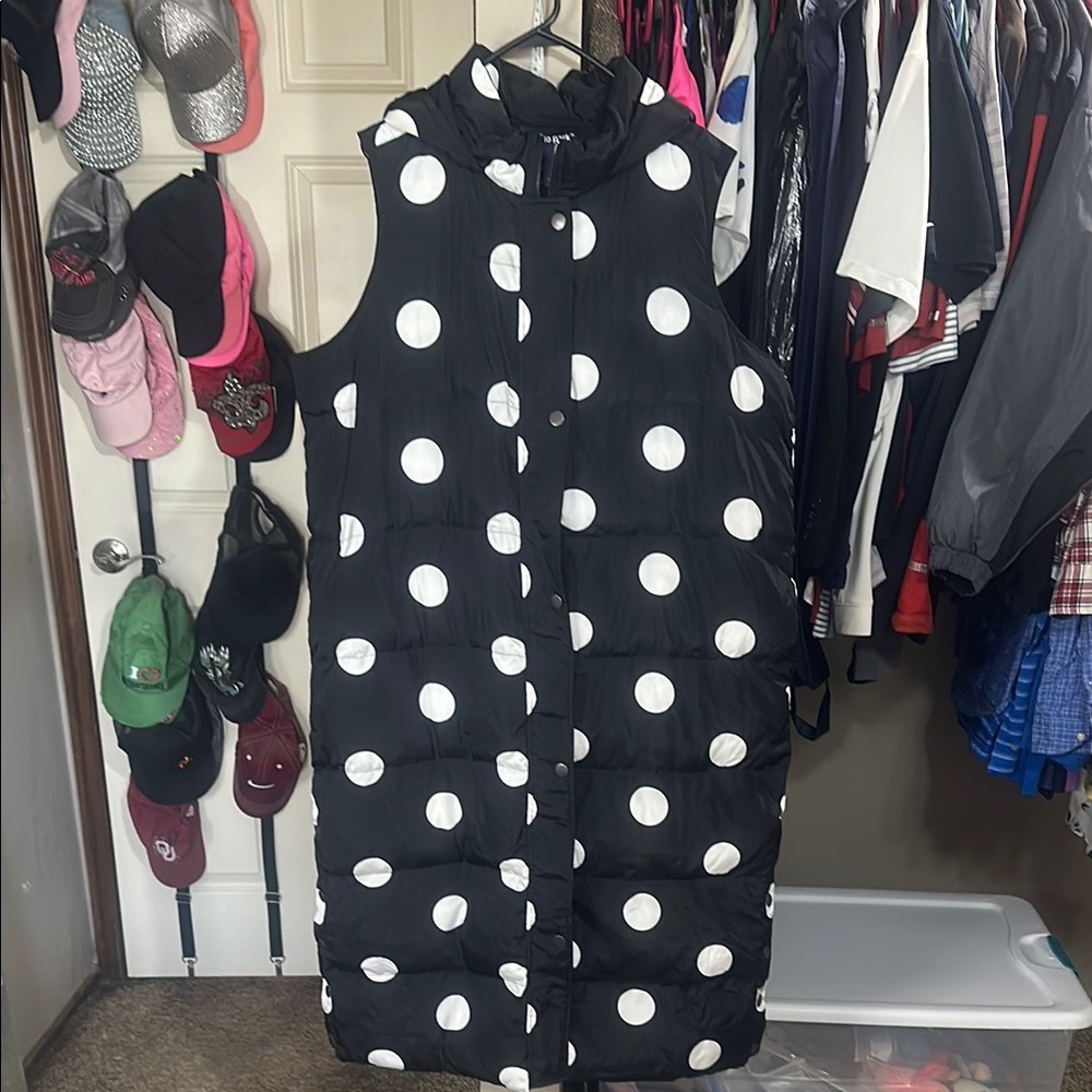 Studio Black & White Polka Dot Puffer Vest- so soft